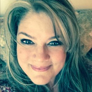 Meet your Posher, Nichole